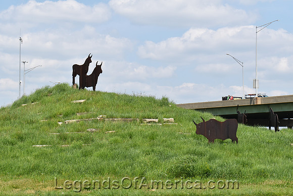 Kansas City, MO - Stockyards Cattle Sculpture