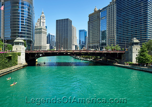 Chicago, IL - Skyline From Chicago River