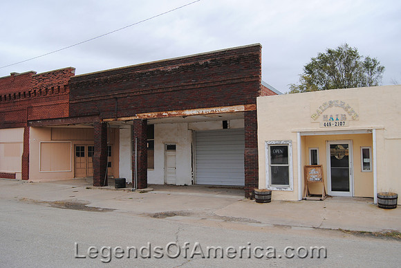 Eskridge, KS - Buildings - 4