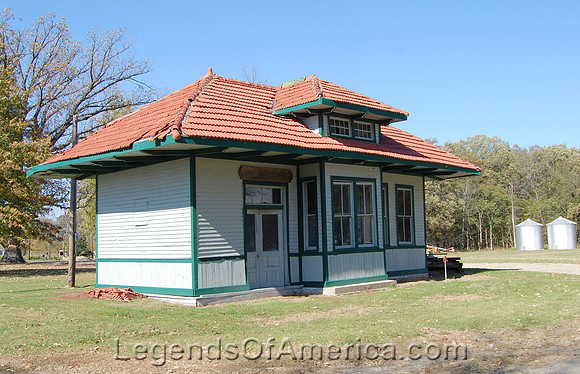 Funks Grove, IL - Depot