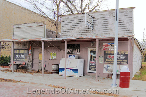 White City, KS - Liquor Store