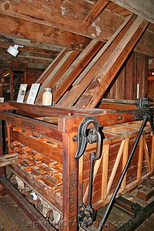 Eminence, MO - Alley Mill Swing Sifter