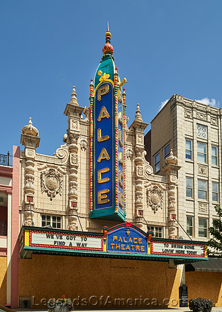 LouisvilleKYPalace TheatreCarolHighsmith2020