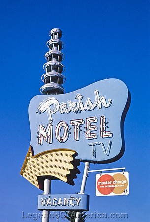 Burley, ID - Parish Motel Sign