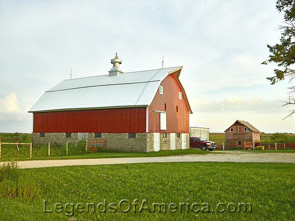 Franklin County, IA - Barn