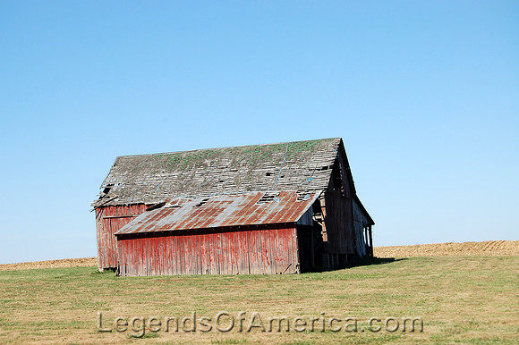 Funks Grove, IL - Barn