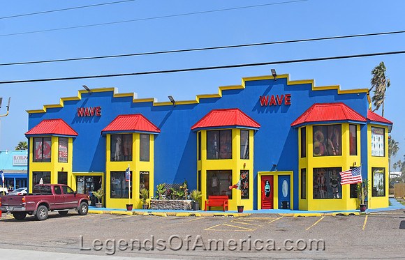 SouthPadreIslandWaveShopping