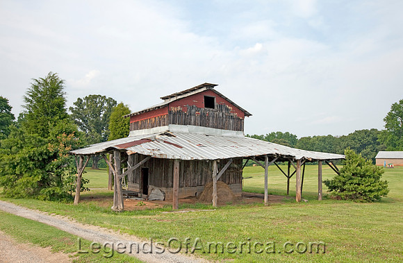 NC - Old Barn