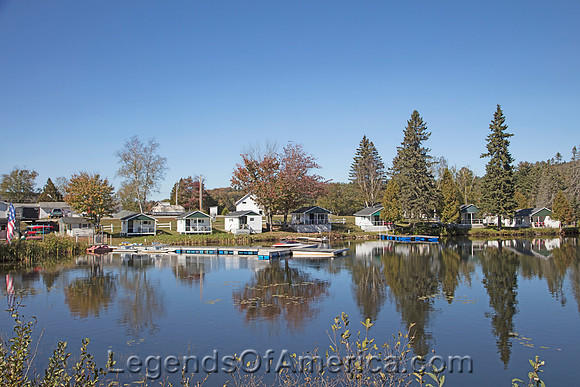 Danville, VT - Joes Pond Cabins