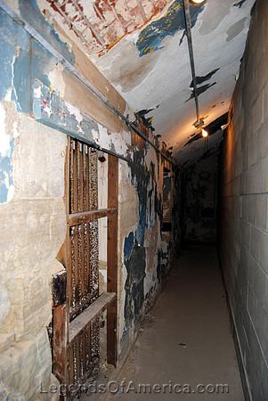 Jefferson City, MO - Old Missouri Penitentiary - Dungeon