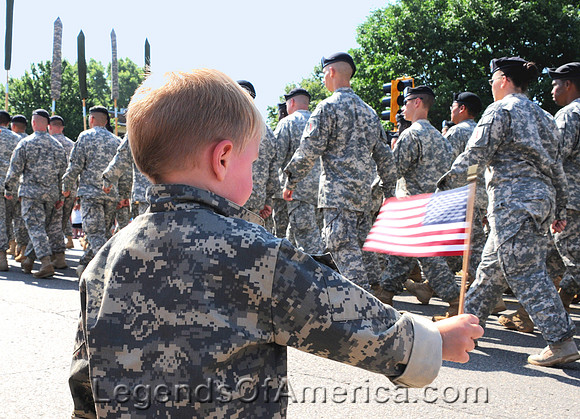 Kansas - Army Parade