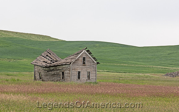 Thorp, WA - Abandoned Barn