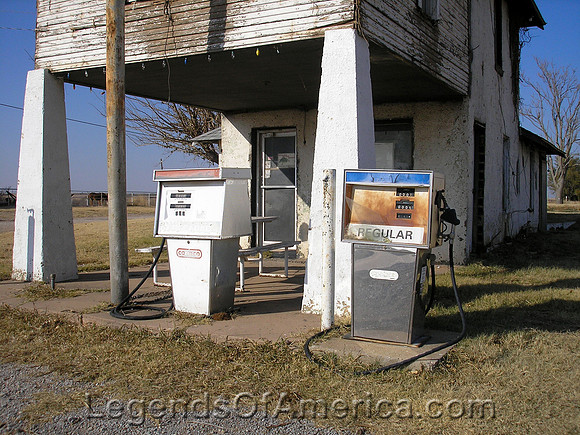 Hydro, OK - Lucille's Gas Pumps Before Restoration