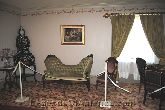 Mendota, MN - Sibley Historic Site - Sibley House LivingRoom