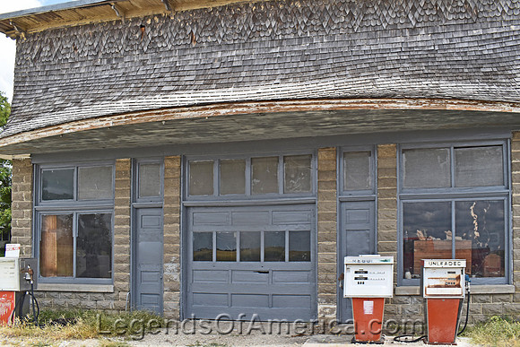 Pilsen, KS - Old Gas Station