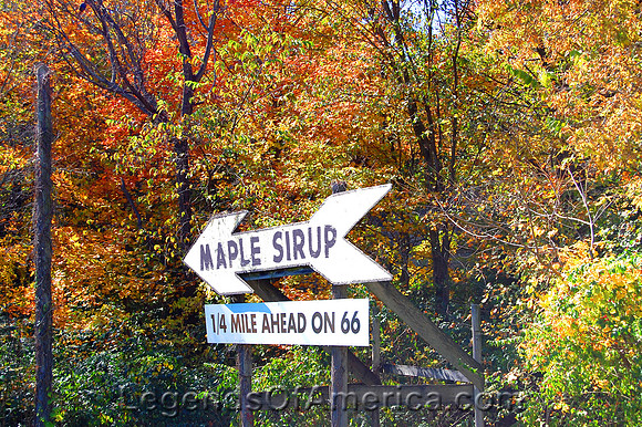 Funks Grove, IL - Sirip Sign