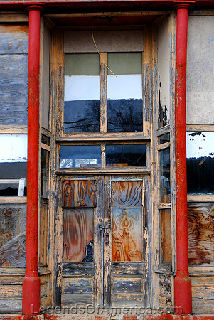 Leslie, AR - Storefront - 3