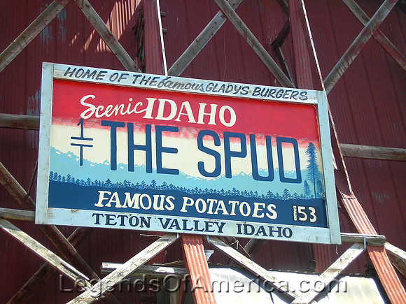 Driggs, ID - Spud Drive-In Sign