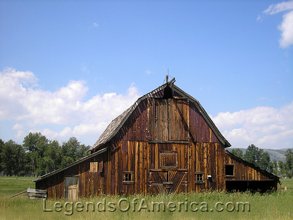 Philipsburg, MT - Barn