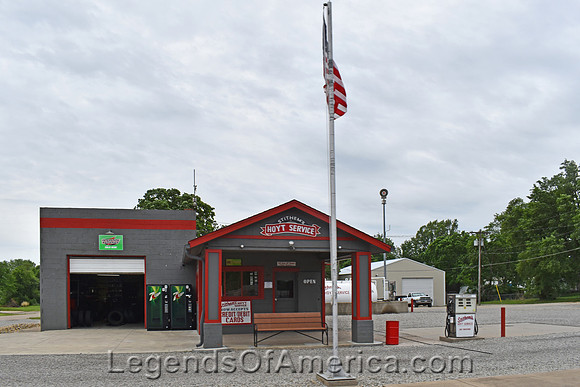 Hoyt, KS - Service Station