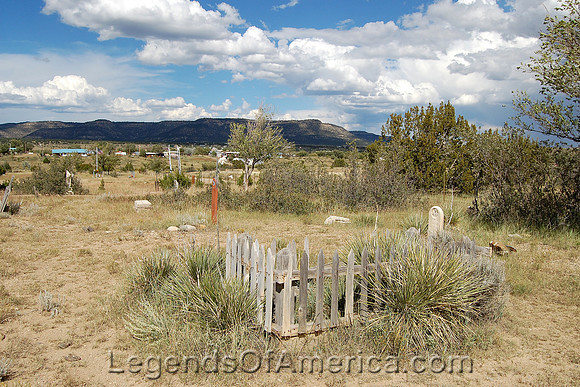 Cimarron, NM - Cemetery - 2