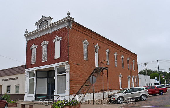 Ellinwood, KS - Business Building