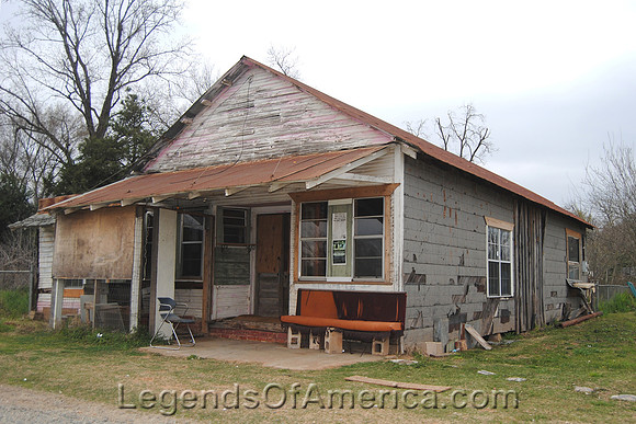 Powhatan, LA - Old Business Building