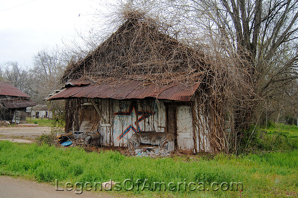 Powhatan, LA - Old Business Building - 2