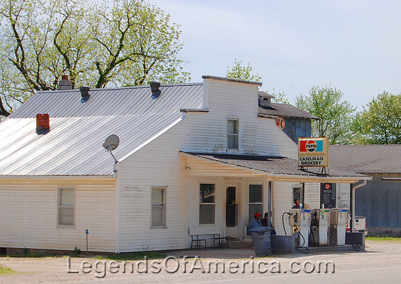 Long Lane, MO - Caselman Grocery