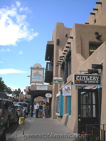 Santa Fe, NM - Street Scene - La Fonda Hotel
