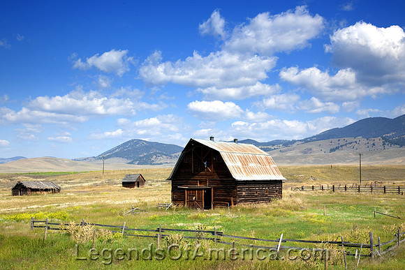 Montana Barn