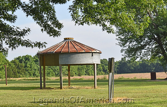 Petrolia., KS - Structure