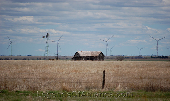 Amarillo, TX - Old and New Windmills
