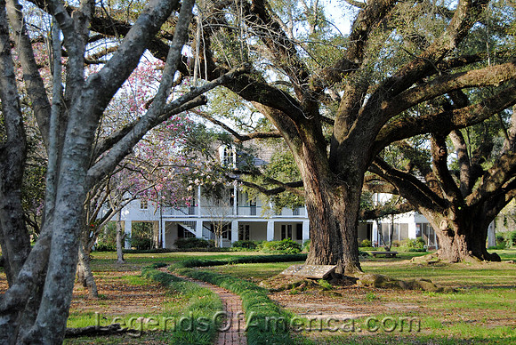 Natchitoches, LA - Melrose Plantation House