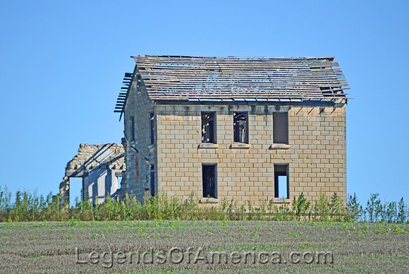 Phillipsburg, KS - Carmen House
