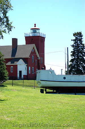 Two Harbors, MN - Lighthouse