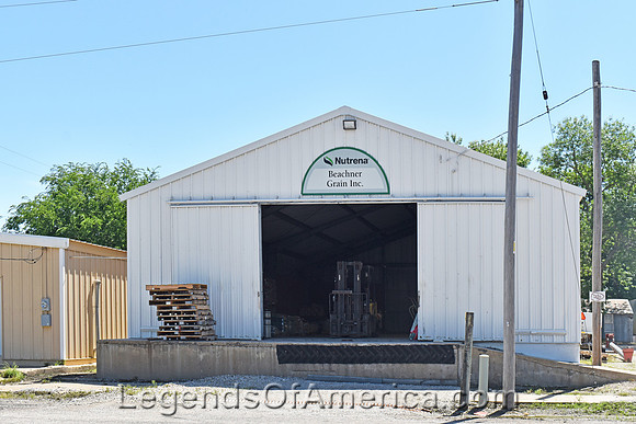 Harris, KS - Building