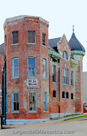 Hannibal, MO - Old Jail Museum