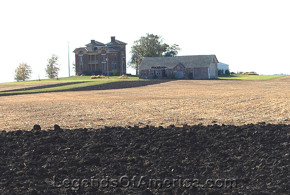Towanda, IL - Duncans Manor