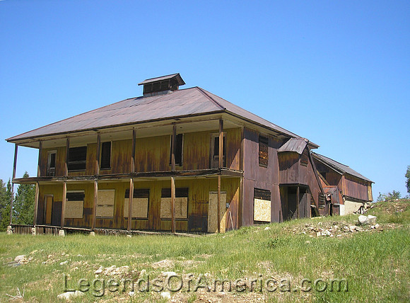 Southern Cross, MT - Building - 2