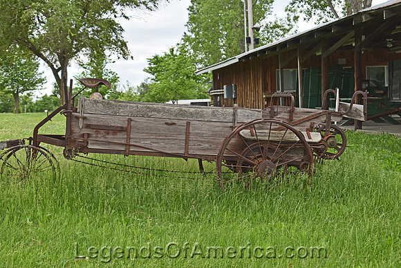 Meriden, KS - Thresher Association Wagon