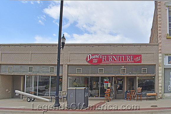 Fredonia, KS - Doanes Furniture