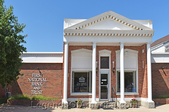 Long Island, KS - Bank