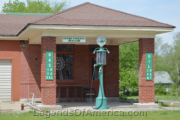 Horton, KS - Old Sinclair Station - 2