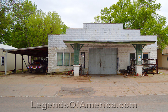 Waterville, KS - Old Station