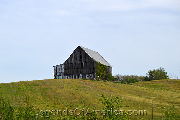 Weston, MO - Barn