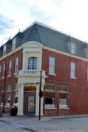 Weston, MO - Building