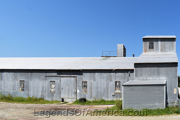 Calvert, KS - Metal Building