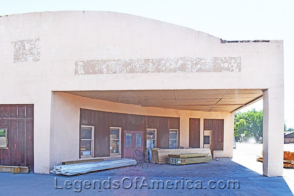 Montezuma, KS - Building