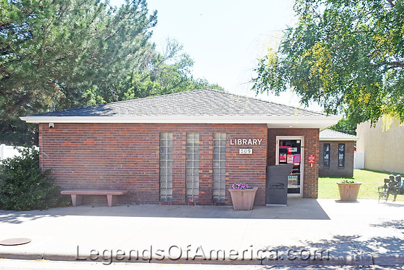 Montezuma, KS - Library